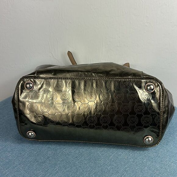 Michael Kors Jet Set East West Mirror Metallic Bronze Color Tote - Picture 4 of 12